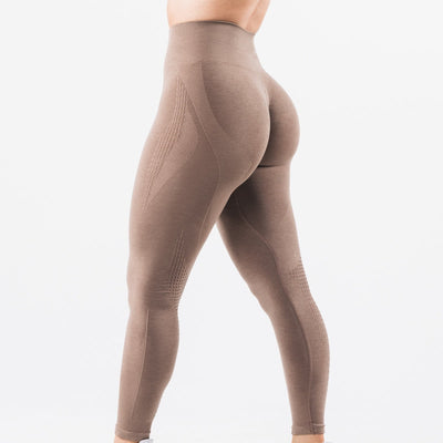 Seamless Jacquard Yoga Pants -- High-Waist Studio Legging