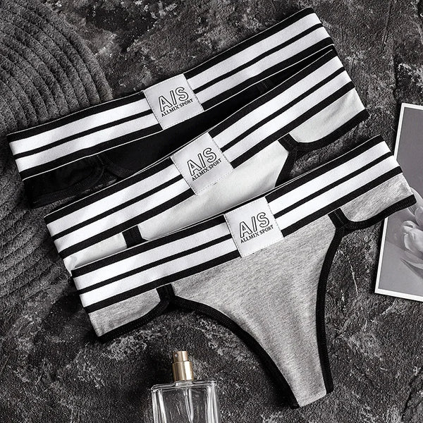 Contrast-Trim Low-Rise Thong